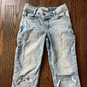 Abercrombie kids jeans size 11/12 Light wash